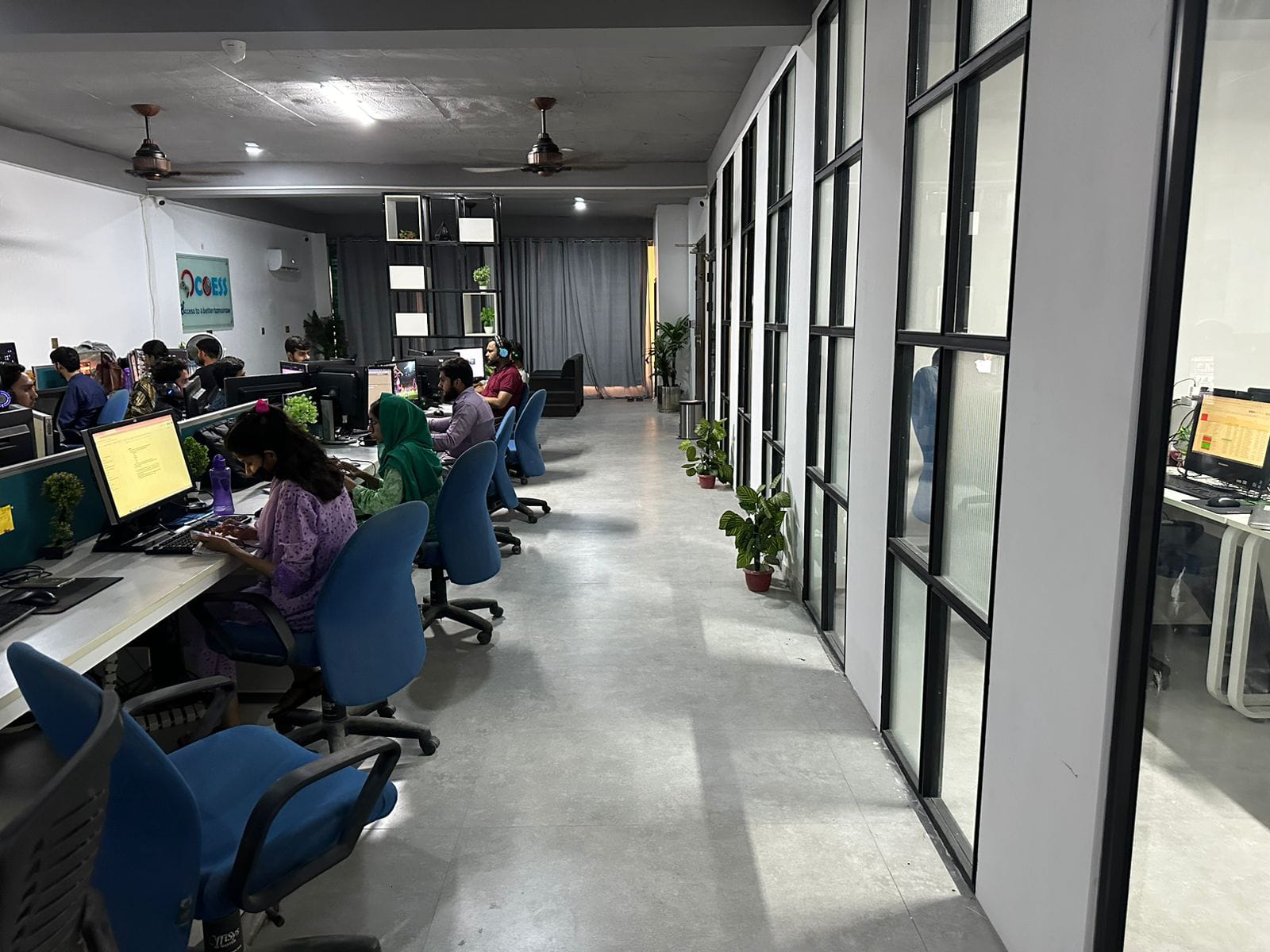 WhatsApp Image 2025-04-26 at 21.53.04_03cf8db1